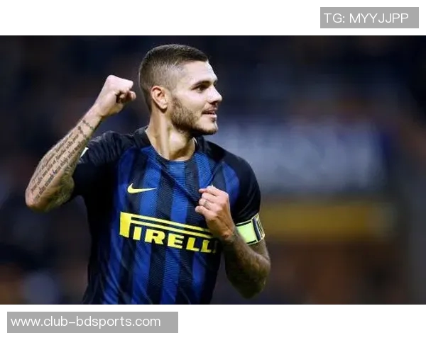 AIC评选上赛季意甲最佳阵容国米五将入选劳塔罗赖因德斯小麦在列